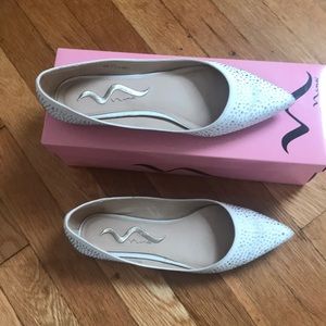 Nina Wedding Flats size 7.5 Worn Once